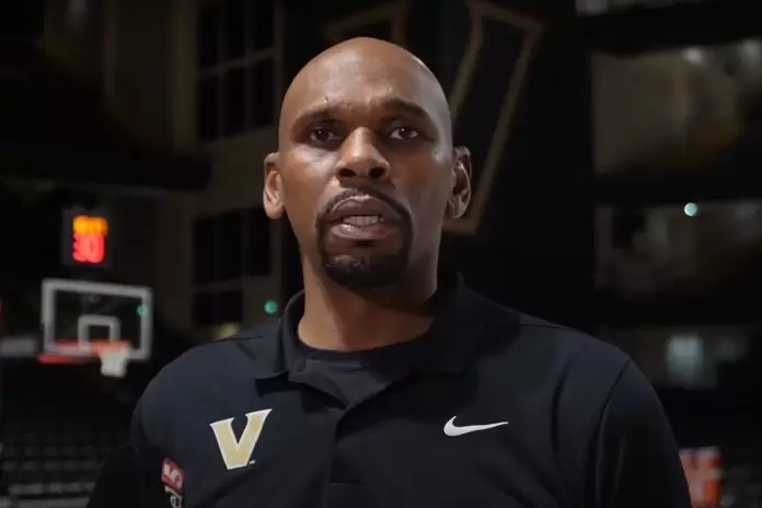 Jerry Stackhouse se junta à busca de treinamento do Trail Blazers