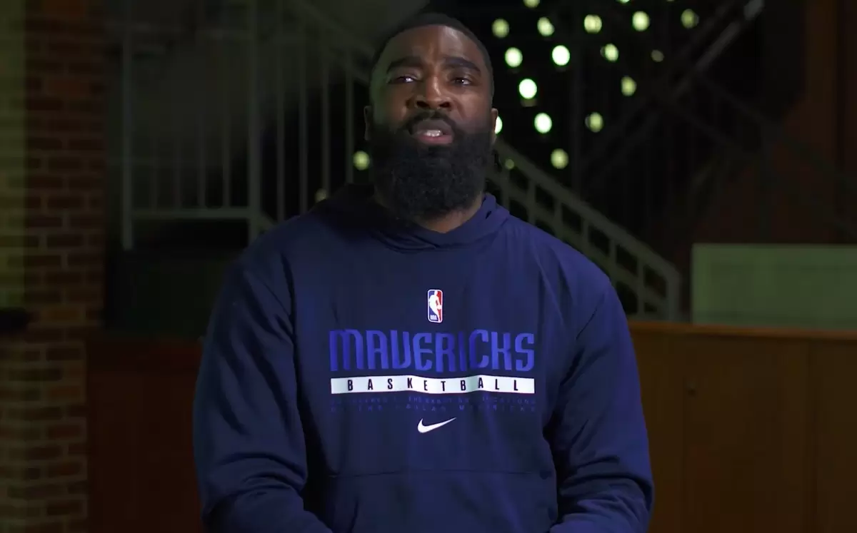 Pelicanos adicionam God Shammgod à equipe de Jamahl Mosley
