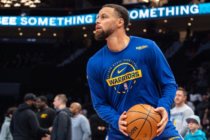 Stephen Curry fala sobre chances de jogar com LeBron James